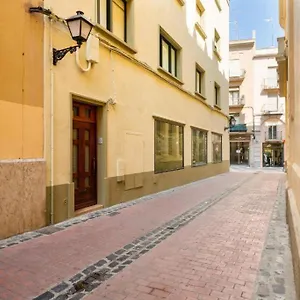 https://apartament-centre-vila-figueres.catalonia-hotels.com